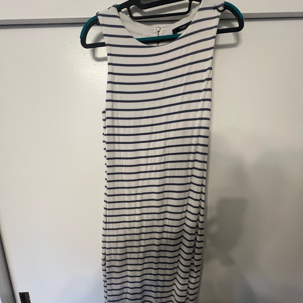 Tart White and Blue Sleeveless Sheath Midi Dress
